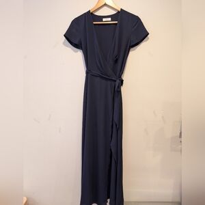 Babaton Aritzia Navy Wrap Maxi Short Sleeves Spring XS Wedding Guest Party